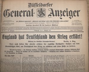 Titelseite des Düsseldorfer General-Anzeigers vom 3. August 1914 mit der Titelüberschrift "England hat Deutschland den Krieg erklärt"